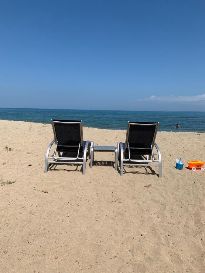Tranquility Bay Beach Retreat トルヒーヨ エクステリア 写真